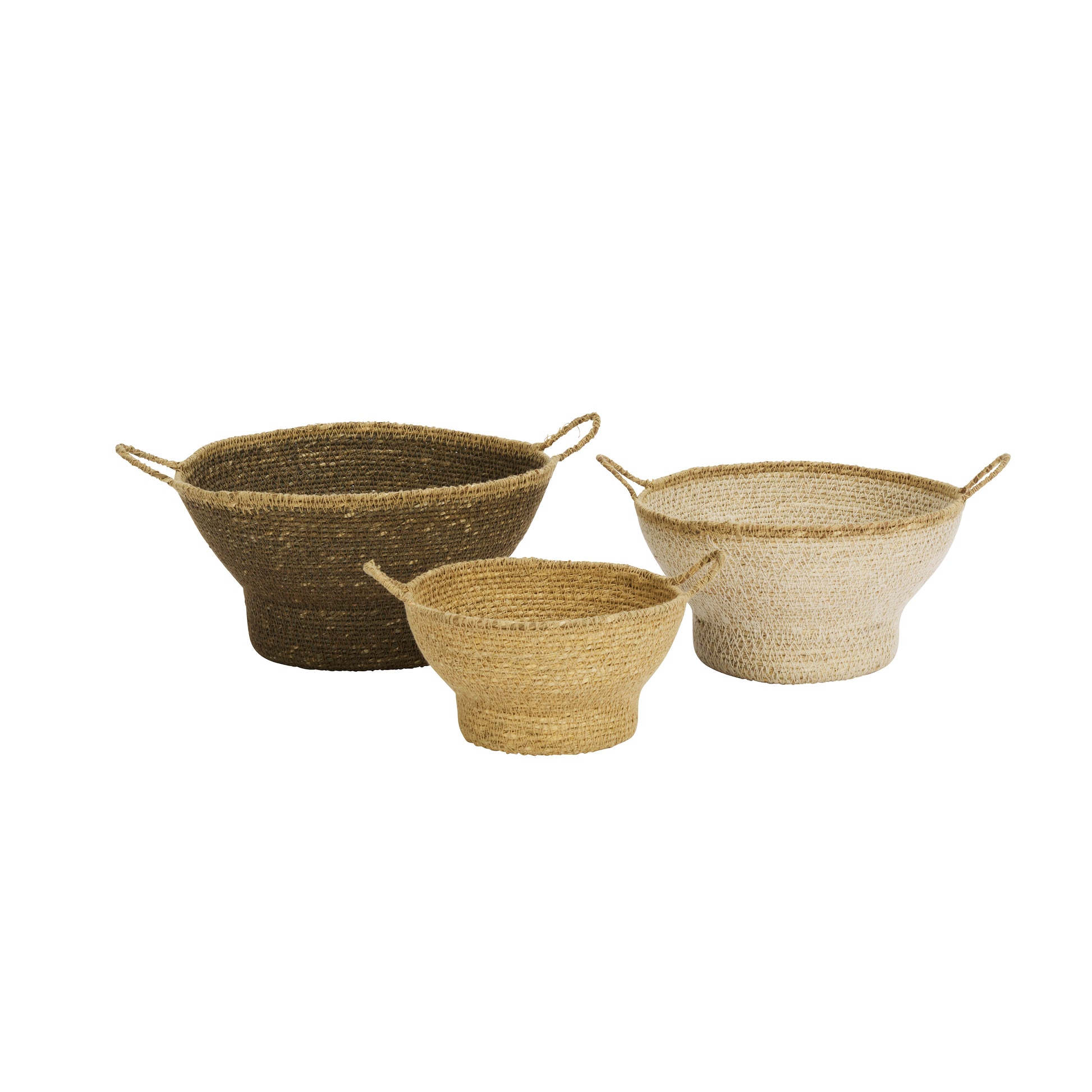 Round seagrass baskets in taupe, white and natural | Minerva Interiors